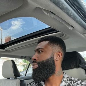 Meet your Posher, Elton